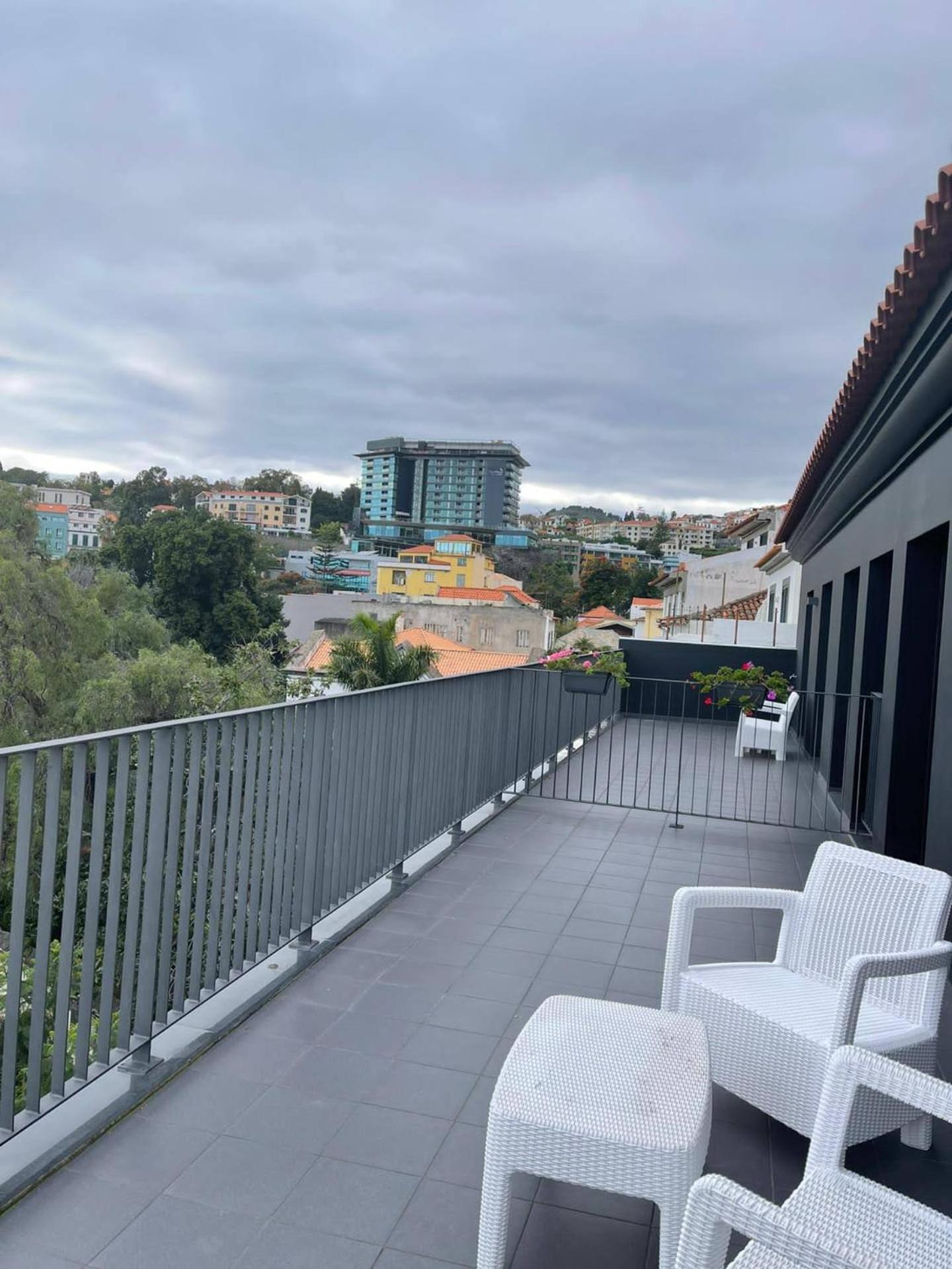 Carreira Residence Фуншал Екстер'єр фото